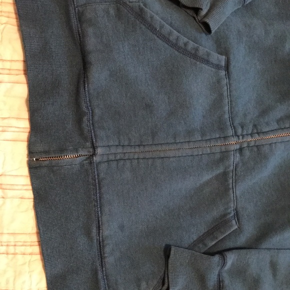 Teal hoodie - Picture 5 of 6